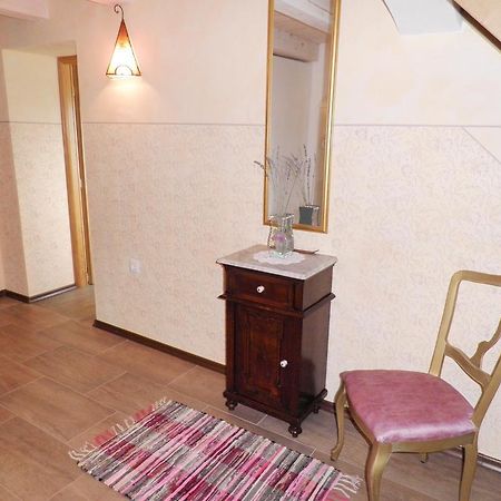 Appartement Studio Sijara à Motovun Chambre photo
